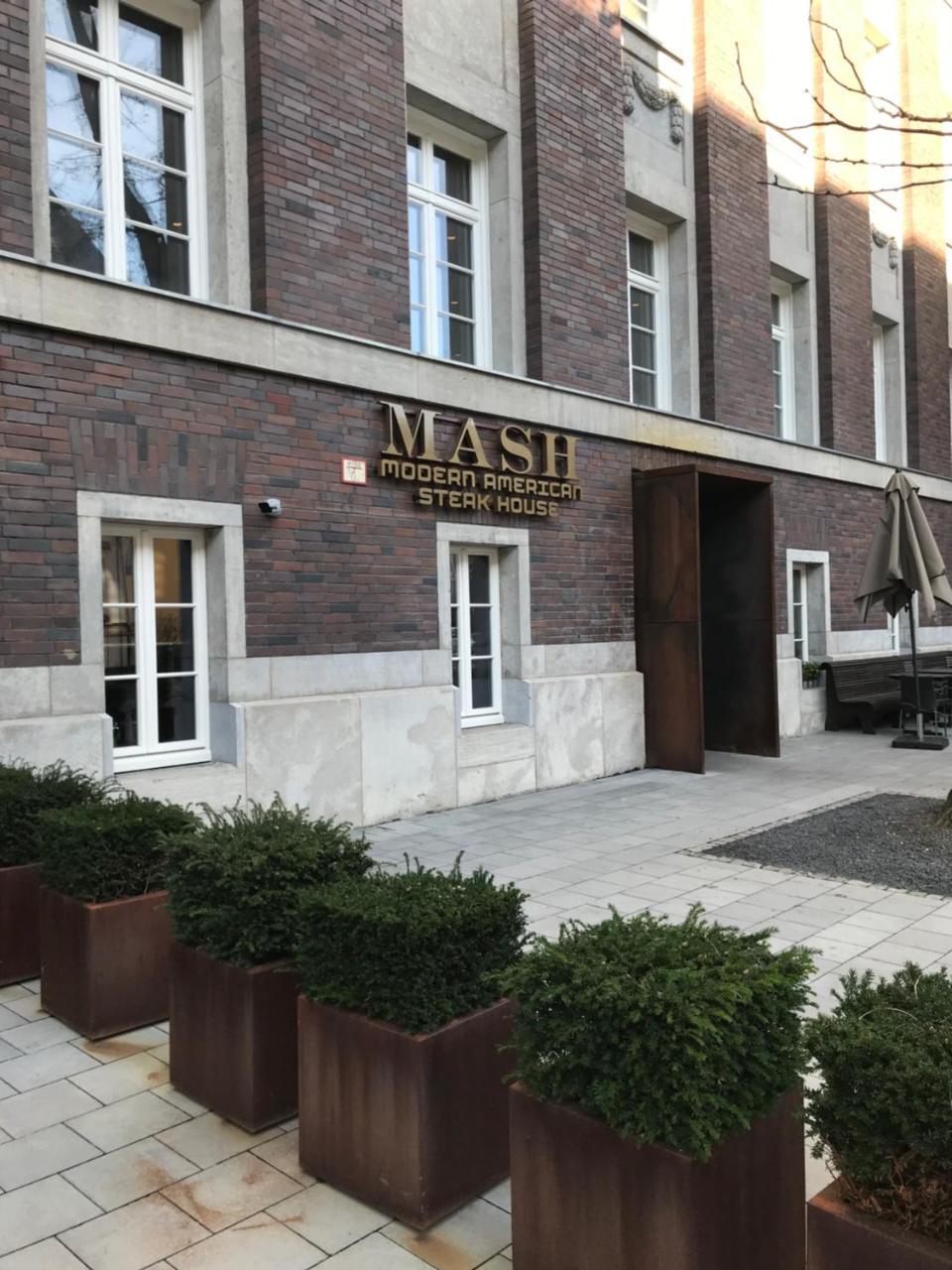 Luxury Apartment In Andreas Quartier Düsseldorf Exterior foto